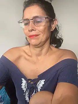 Snapshot of MireyaTorresGu chatting on 05.14.26 MireyaTorresGu online show from 05.14.26