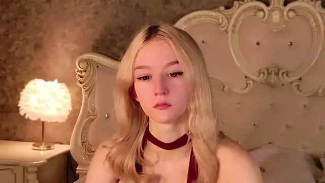 NaomiLoys online show from 02.07.26