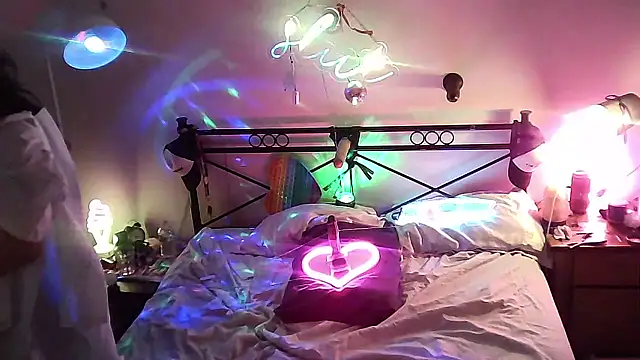 Snapshot of ingrid1982 chatting on 01.14.26 ingrid1982 online show from 01.14.26