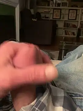 Snapshot of willcumforu chatting on 03.21.25 willcumforu online show from 03.21.25