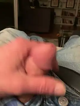 Snapshot of willcumforu chatting on 03.22.25 willcumforu online show from 03.22.25