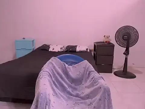 isabella tasty25 online show from 03.04.26