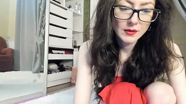 Baby Jewel online show from 11.12.25