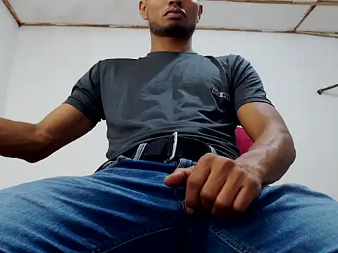 fernandez latinblackk online show from 01.05.25