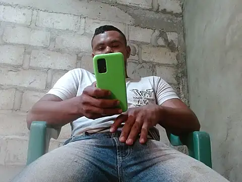 fernandez latinblackk online show from 10.20.25