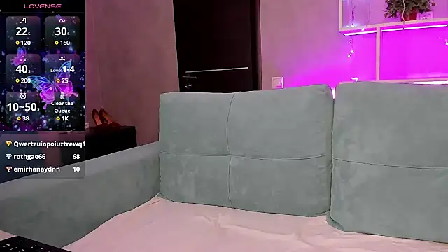 Snapshot of Beatrice_Brice chatting on 03.10.25 Beatrice Brice online show from 03.10.25