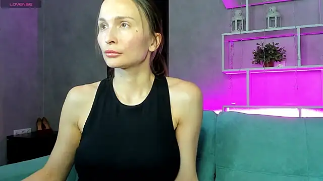 Snapshot of Beatrice_Brice chatting on 03.17.25 Beatrice Brice online show from 03.17.25