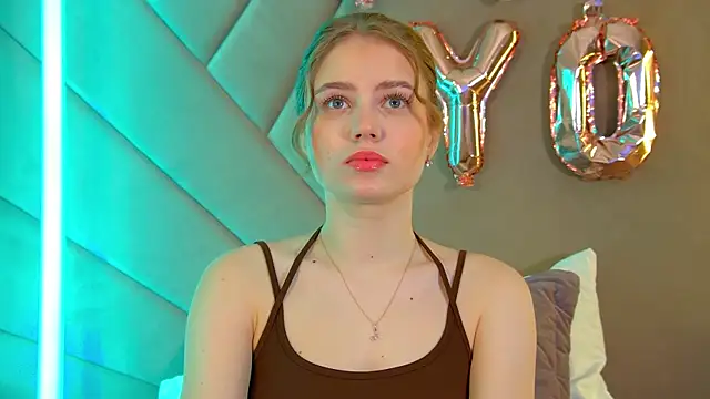 SelinSwarovski online show from 02.24.26