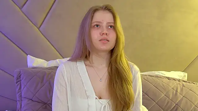 SelinSwarovski online show from 04.28.26