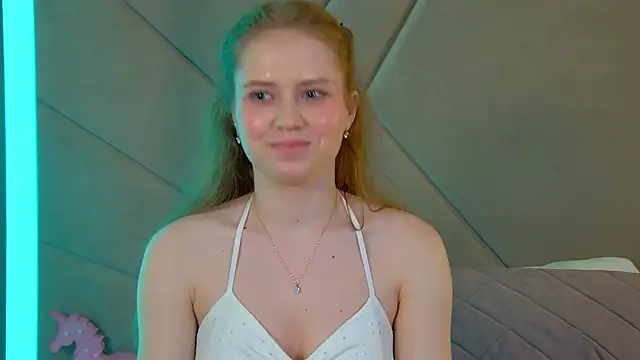 SelinSwarovski online show from 06.15.26