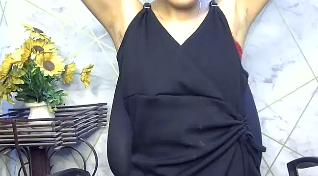 Snapshot of sonam_love- chatting on 02.20.25 sonam love- online show from 02.20.25