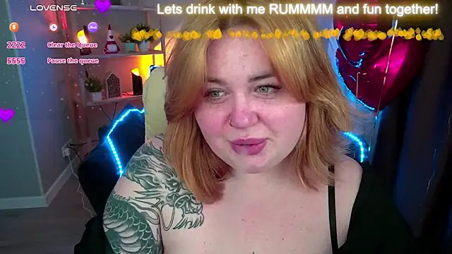 ZaraReignn online show from 02.14.25