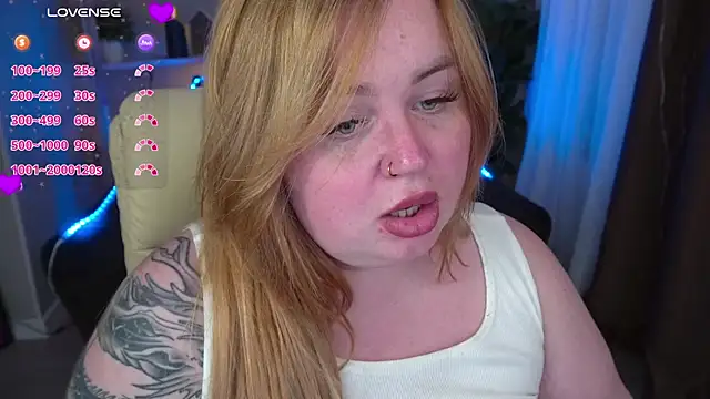 ZaraReignn online show from 03.12.25