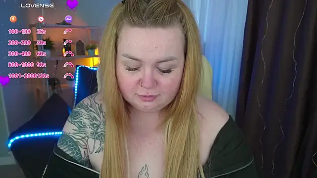 ZaraReignn online show from 03.17.25