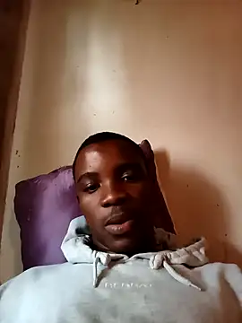 Snapshot of Lexwelll chatting on 03.03.25 Lexwelll online show from 03.03.25