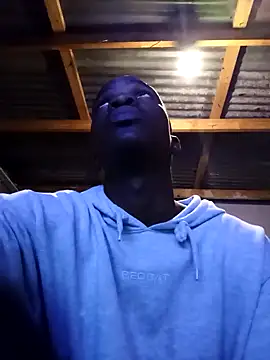 Snapshot of Lexwelll chatting on 03.03.25 Lexwelll online show from 03.03.25