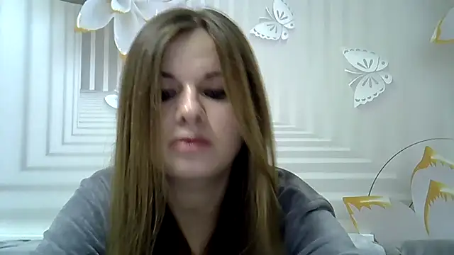 Snapshot of TinaFun4u chatting on 12.27.24 TinaFun4u online show from 12.27.24