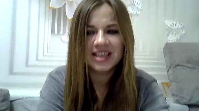 Snapshot of TinaFun4u chatting on 01.01.25 TinaFun4u online show from 01.01.25