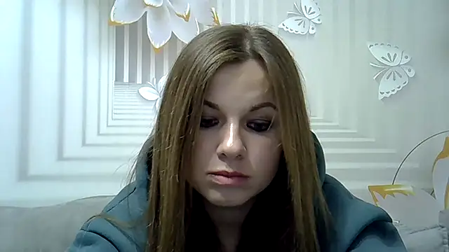Snapshot of TinaFun4u chatting on 01.12.25 TinaFun4u online show from 01.12.25