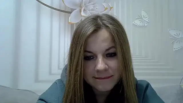 Snapshot of TinaFun4u chatting on 01.14.25 TinaFun4u online show from 01.14.25