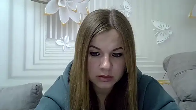 Snapshot of TinaFun4u chatting on 02.09.25 TinaFun4u online show from 02.09.25