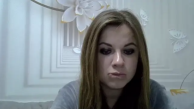 Snapshot of TinaFun4u chatting on 03.14.25 TinaFun4u online show from 03.14.25