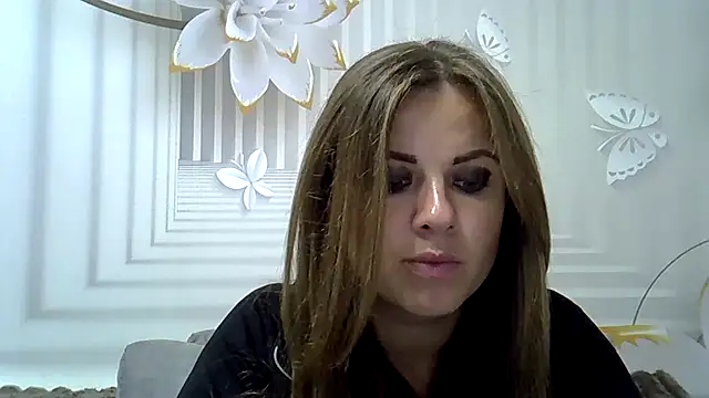 Snapshot of TinaFun4u chatting on 10.04.25 TinaFun4u online show from 10.04.25