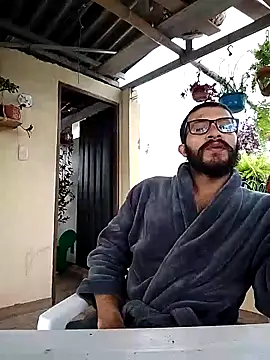 Snapshot of hairyserious chatting on 02.25.25 hairyserious online show from 02.25.25