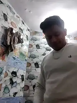 Snapshot of sailord chatting on 12.21.24 sailord online show from 12.21.24