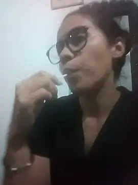 02julieta online show from 12.18.24