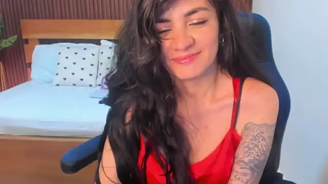 Snapshot of elissa_iris chatting on 01.18.25 elissa iris online show from 01.18.25