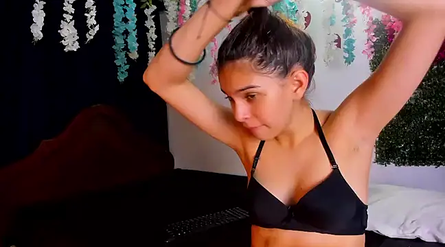 kattyandtom2 online show from 03.08.25