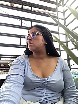 girl anni online show from 02.07.25