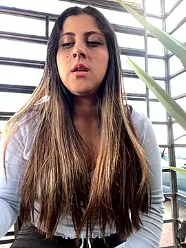 girl anni online show from 02.07.25