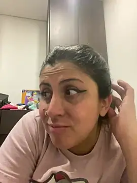 girl anni online show from 02.10.25