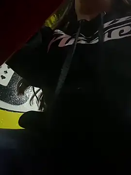 girl anni online show from 02.14.25