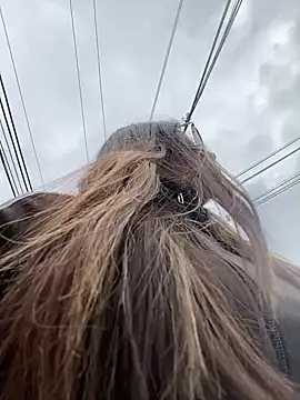 girl anni online show from 02.14.25