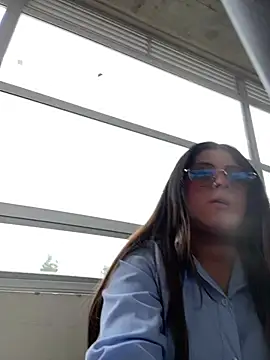 girl anni online show from 02.15.25