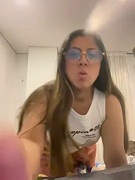 girl anni online show from 02.15.25