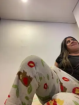 girl anni online show from 02.19.25