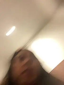 girl anni online show from 02.21.25