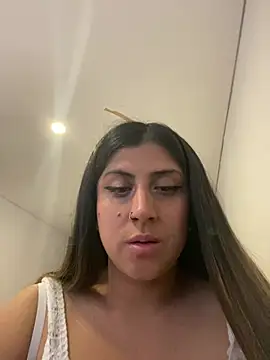 girl anni online show from 02.25.25