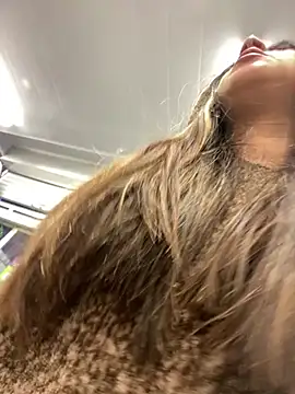 girl anni online show from 03.01.25