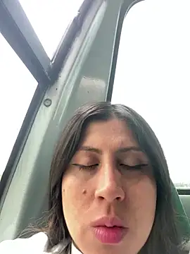 girl anni online show from 03.04.25