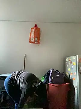 girl anni online show from 03.12.25