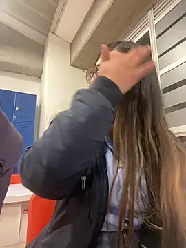 girl anni online show from 03.21.25