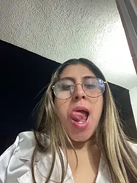 girl anni online show from 10.07.25