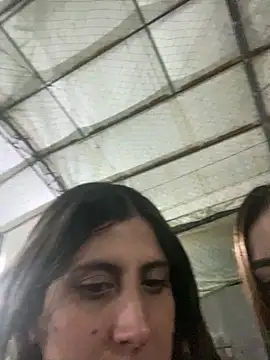 girl anni online show from 10.11.25