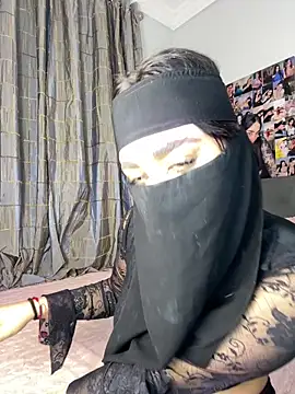 Snapshot of Meryem_Queen chatting on 02.03.26 Meryem Queen online show from 02.03.26