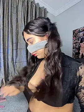 Meryem Queen online show from 02.28.26